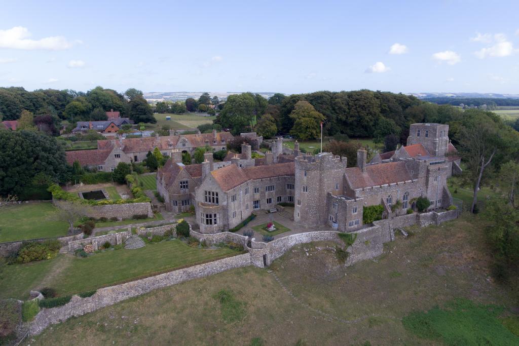 Lympne Castle Cottages Hythe  Dış mekan fotoğraf
