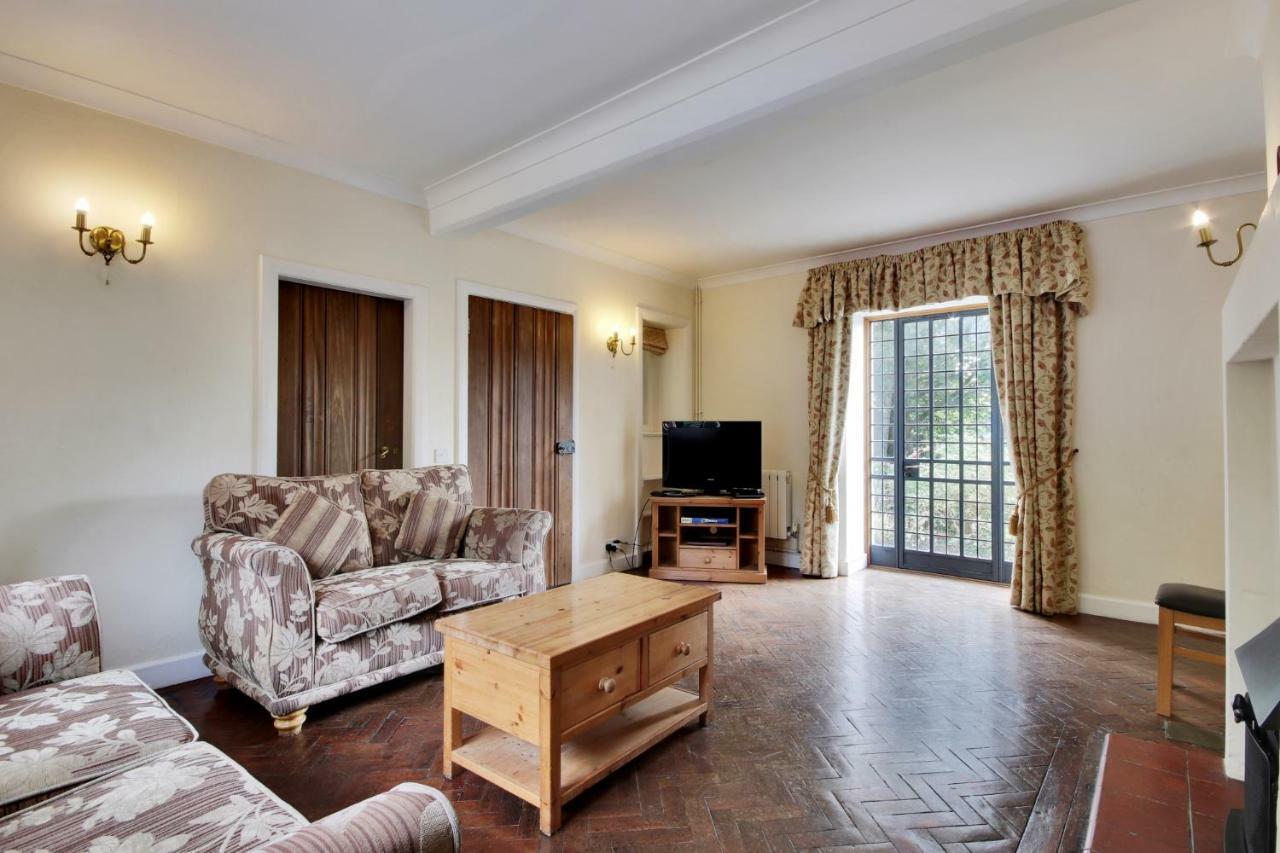 Lympne Castle Cottages Hythe  Dış mekan fotoğraf