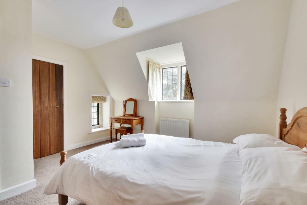 Lympne Castle Cottages Hythe  Dış mekan fotoğraf