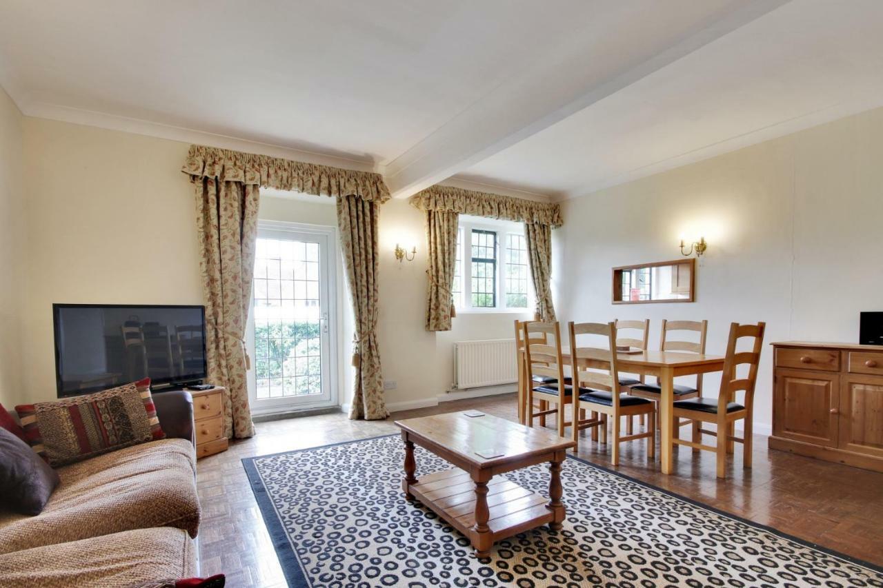 Lympne Castle Cottages Hythe  Dış mekan fotoğraf